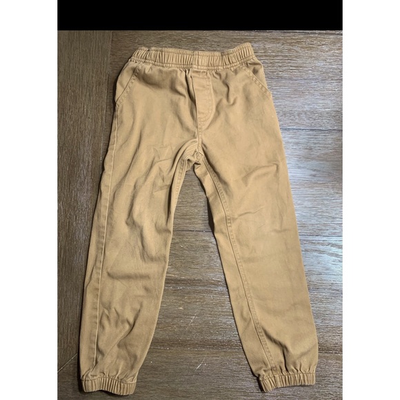 Calvin Klein Other - Calvin Klein khaki pants size 6